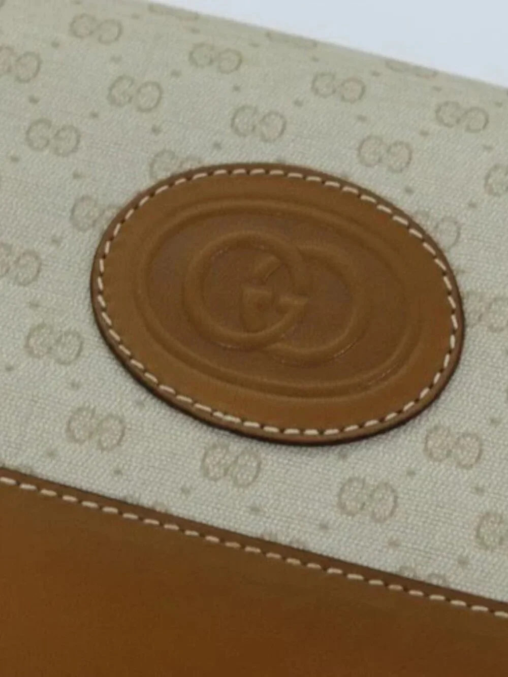 GUCCI Micro GG Supreme Shoulder Bag PVC Beige - Picture 13 of 16